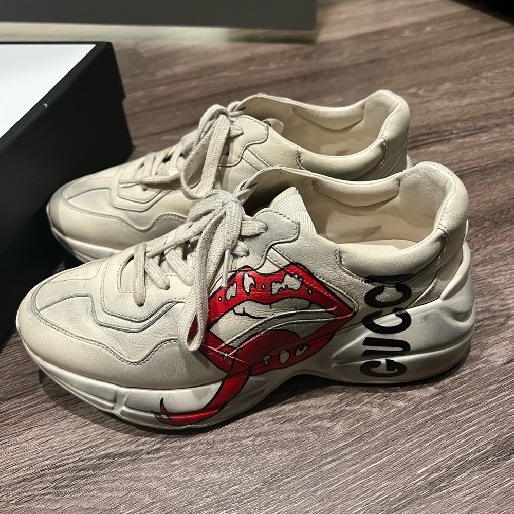 Gucci rhyton sneakers